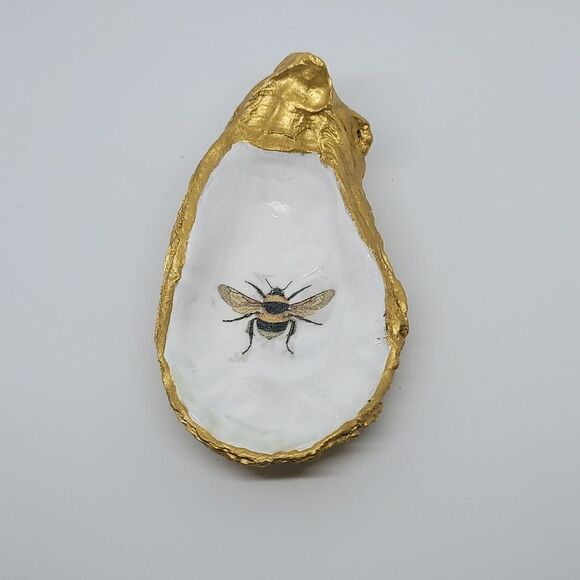 Bee oystershell ring holder/ trinket tray - Picture 2 of 6